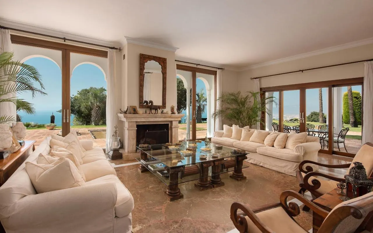 Cubo'S Mountain Bayview Luxury Villa Malaga 0*,  Hiszpania