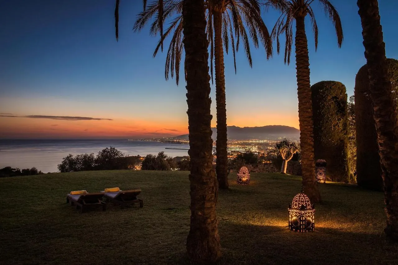 Cubo'S Mountain Bayview Luxury Villa Malaga
