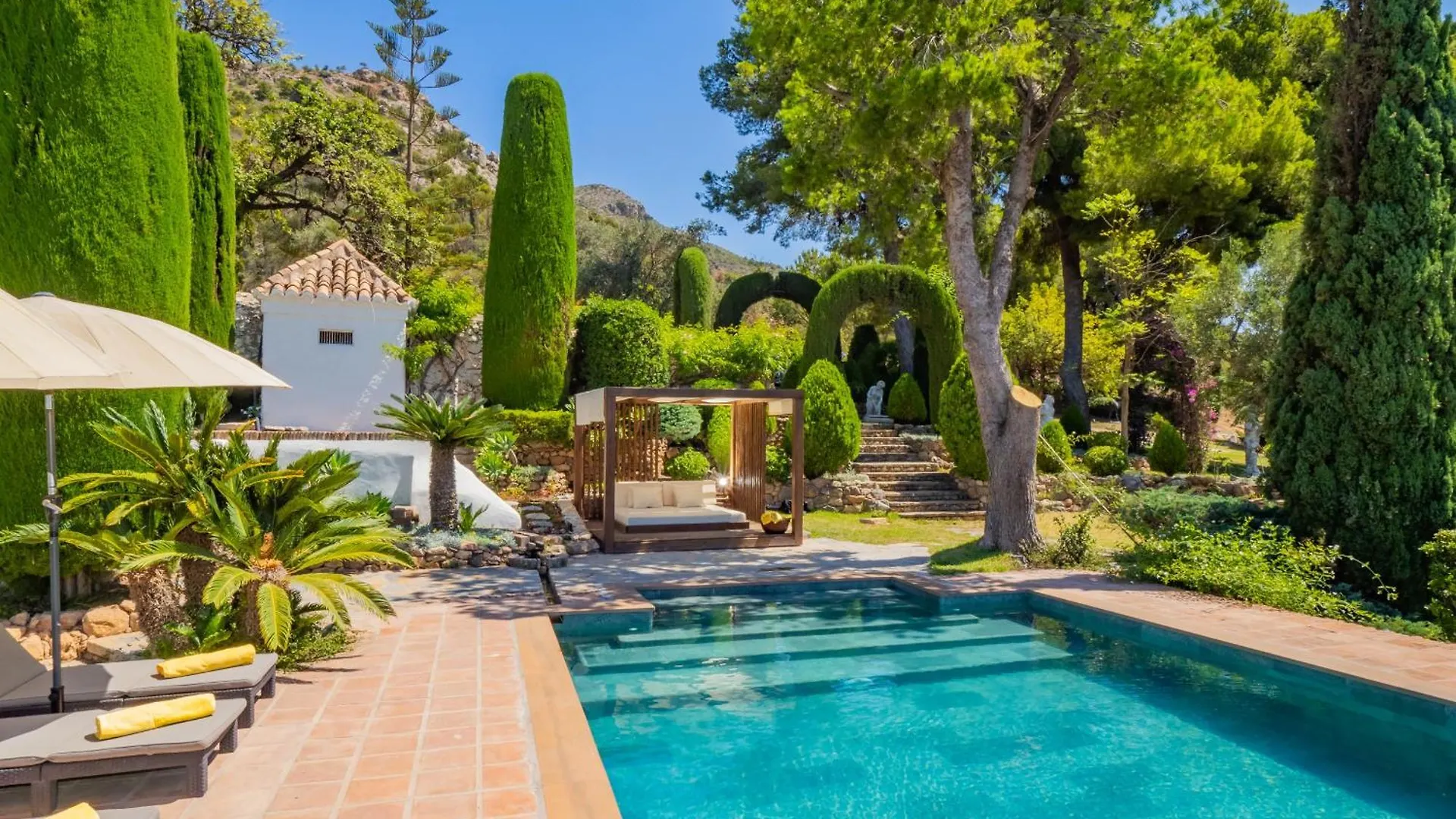 Cubo'S Mountain Bayview Luxury Villa Malaga