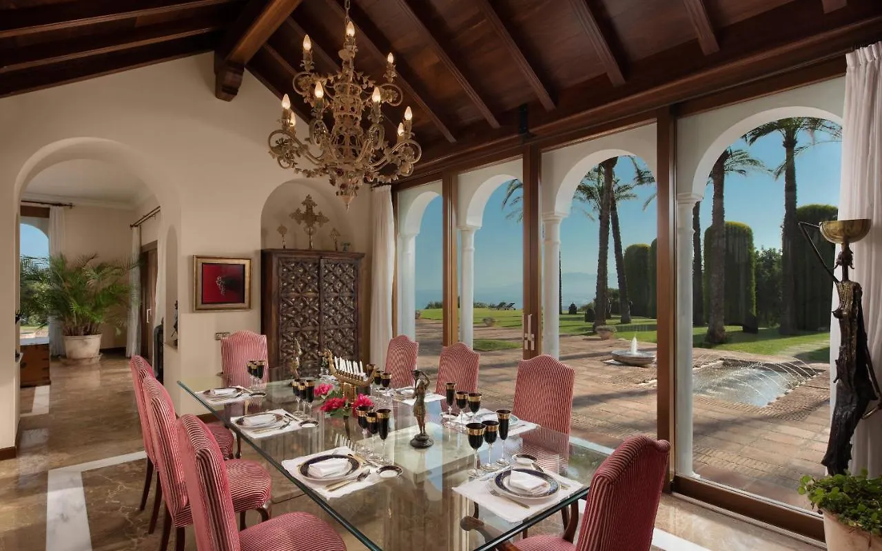 Cubo'S Mountain Bayview Luxury Villa Malaga