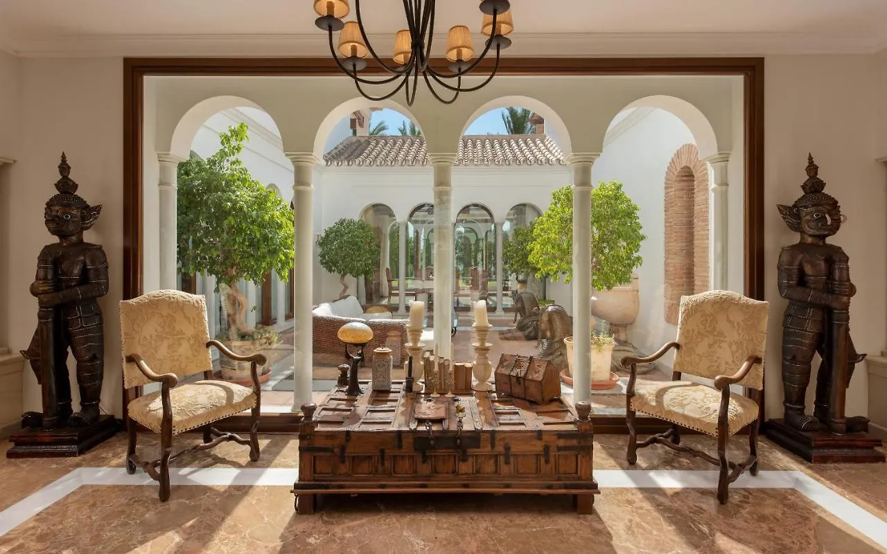 Cubo'S Mountain Bayview Luxury Villa Malaga