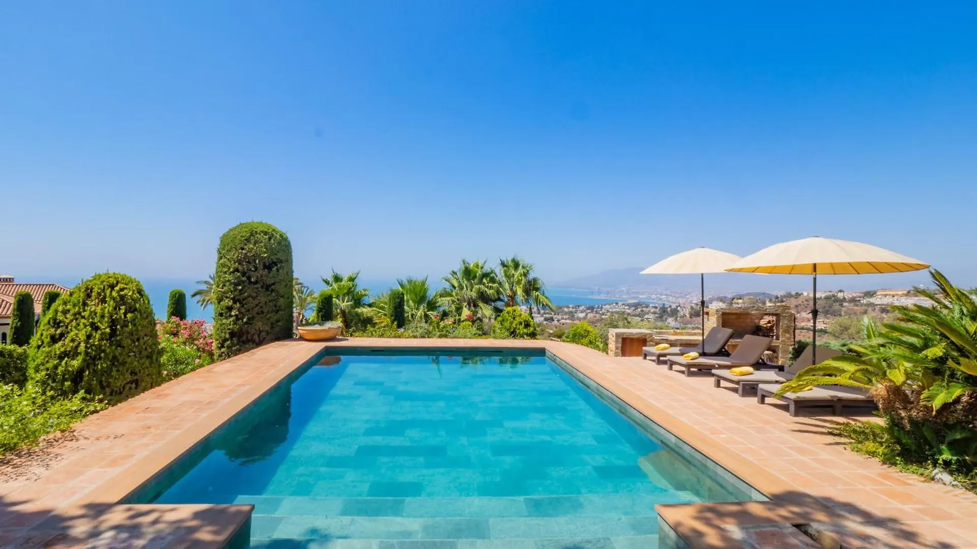 Cubo'S Mountain Bayview Luxury Villa Malaga Spain